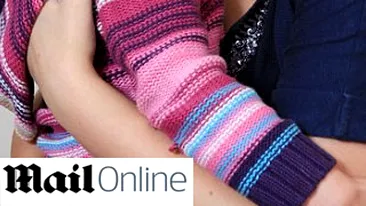 IMPRESIONANT! O mamica aflata pe moarte ii lasa fiicei de trei ani felicitari si sfaturi filmate pentru toata viata