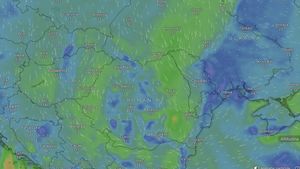 Furtuna Ashley a cuprins deja jumătate din ţară. În Galaţi oamenii au început să fie evacuaţi