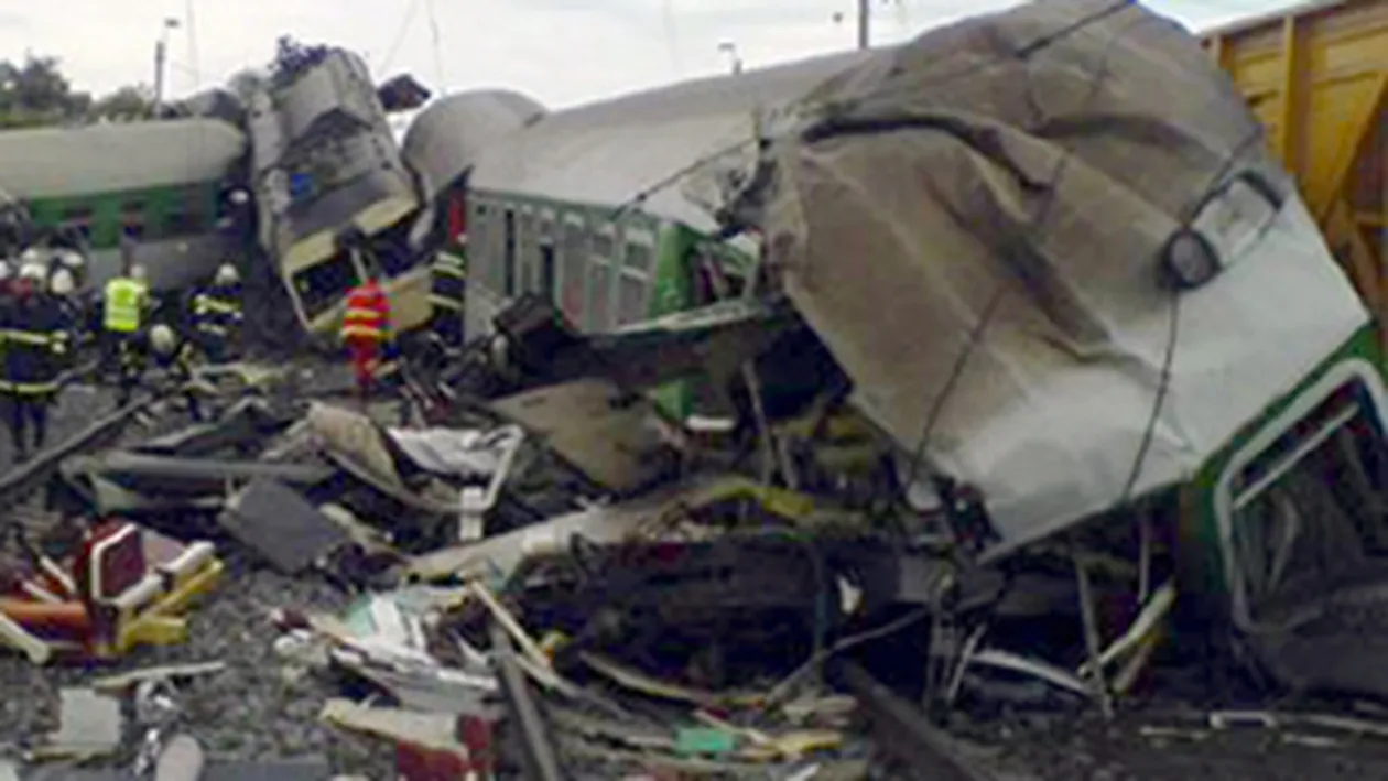 Grave accidente feroviare in Germania! O persoana si-a pierdut viata si alte zece sunt ranite!