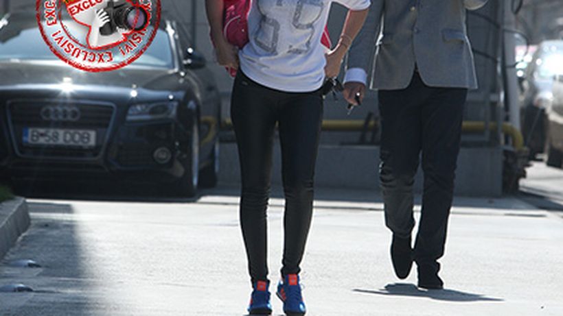 VIDEO „Accident” vestimentar! Adelina Pestritu si-a luat colanti cu un numar mai mic! Ce-a iesit innebuneste barbatii!