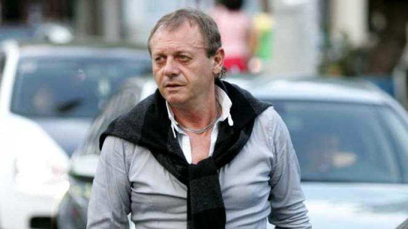 Au trecut trei luni de la moartea sa însă familia nu i-a șters numărul de telefon lui Ilie Balaci