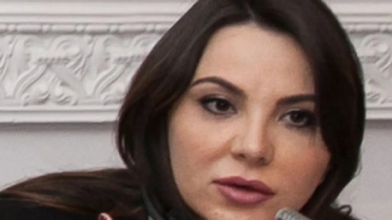 Plină de bani, Ana Maria Pătru vrea și ea în Costa Rica. Judecătorii CAB decid vineri dacă îi anulează controlul judiciar