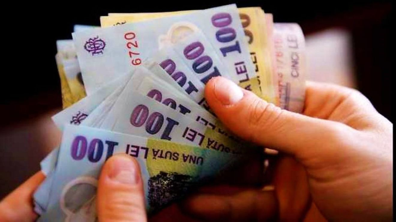 Peste 3.000.000 de români vor primi câte 700 de lei. Guvernul a adoptat ordonanța