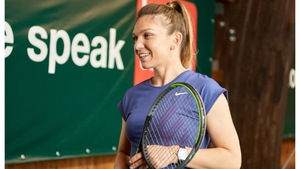 Cu cine s-a fotografiat Simona Halep în Dubai, în plin scandal de dopaj. "Mă simt norocos!" | FOTO