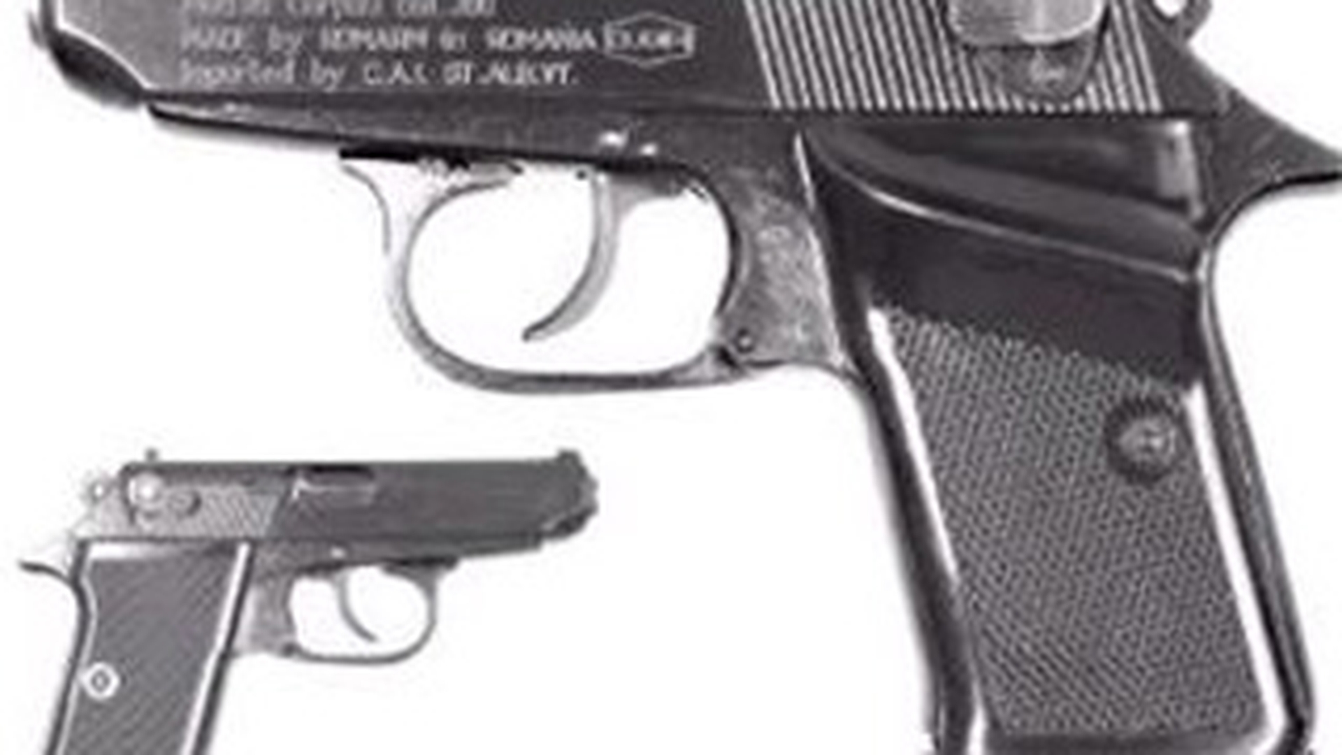 Politist pradat de hoti! I-au luat pistolul si cartusele din casa!