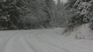 Ninge in Saptamana Mare! Zapada a pus stapanire pe cateva judete din tara. Traficul e ingreunat