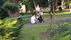 Tudor Chirila, imagini SOCANTE in parc! Ce i-a facut artistul baietelului sau in vazul tuturor! Trecatorii au ramas masca