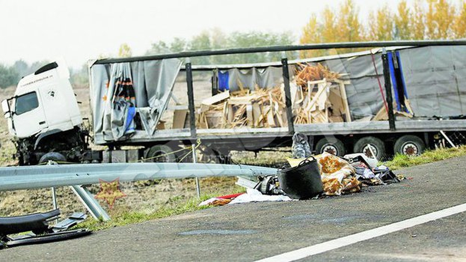 Soferul TIR-ului ucigas are de achitat 15.000 de euro pentru stricaciunile drumului Mako-Szeged din Ungaria! Pus sa plateasca autostrada