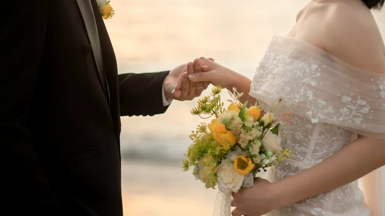 Nuntă cu peripeții! Ce a descoperit un tânăr după 12 zile de la căsătoria cu aleasa inimii lui. Nimănui nu i-a venit să creadă