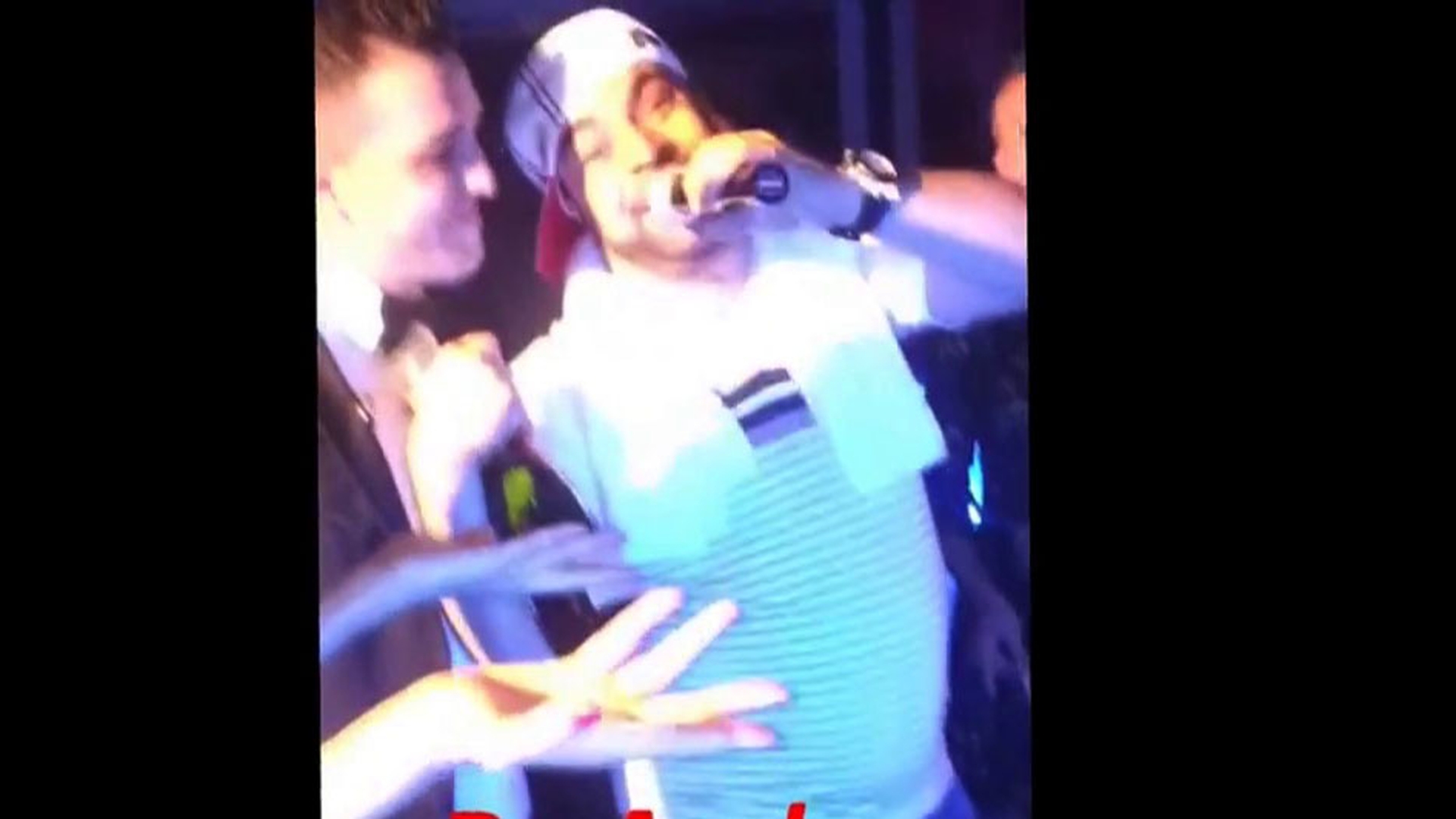 Reactia neasteptata a lui Salam, la un concert in Italia: “Bai, taci din gura ca te injur de ma-ta!”