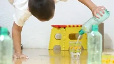 Iti amintesti de Micul Hercule? Tatal lui este in pragul falimentului!