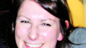 Supravietuire miraculoasa a unei parasutiste britanice! A picat in gol 1.000 m