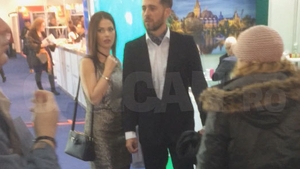 Deea Maxer, cea mai sexy prezenţă la un eveniment monden. A tăiat răsuflarea tuturor!