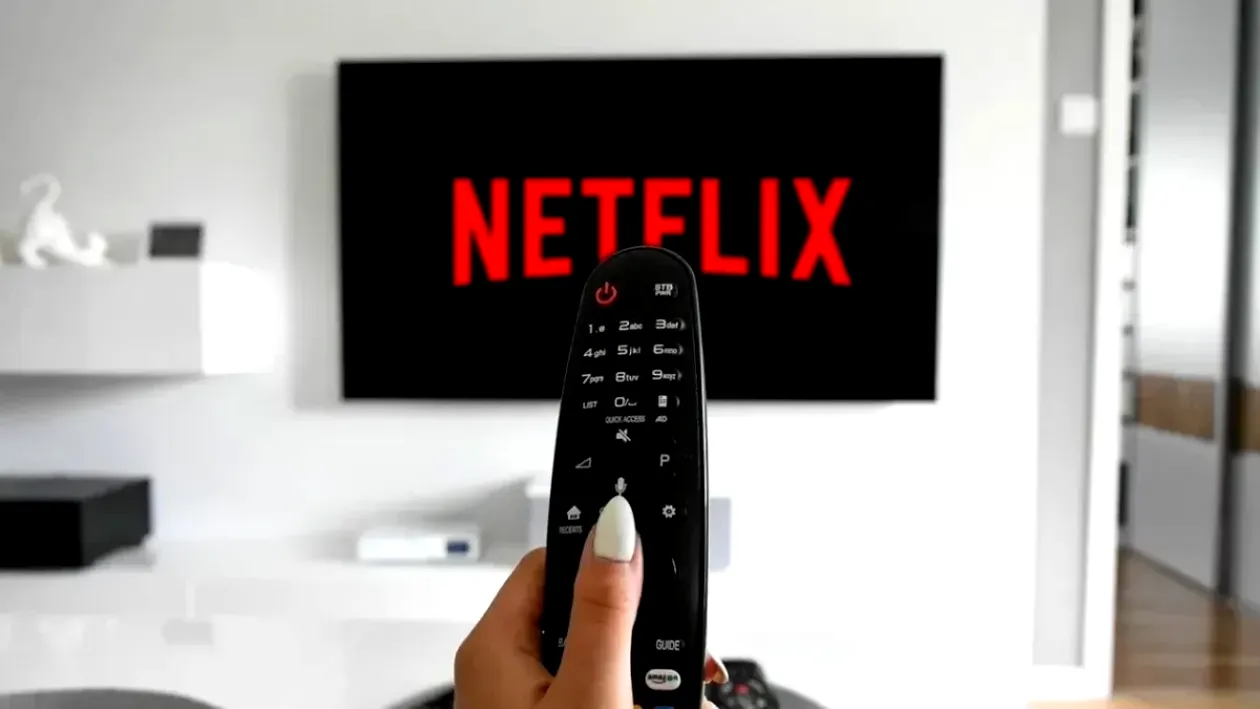 Serialul de pe Netflix care i-a dat pe spate pe români! A ajuns în topul preferințelor la doar câteva zile după lansare
