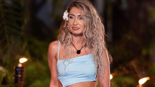 Maria Avram a luat foc, după ce a fost criticată că și-a tradus soțul la Insula iubirii: ”Adevărata mizerie e în sufletele voastre”