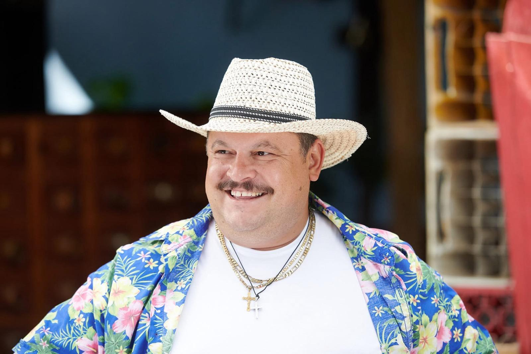 Mihai Bobonete a dat din casă despre noul sezon al serialului „Las Fierbinți” / Sursa foto: Social media