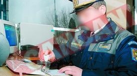 Dosare strict-secrete, postate pe internet de un politist