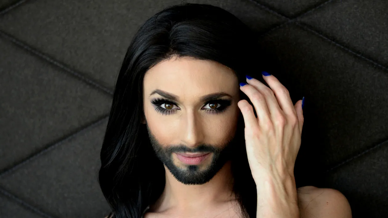Va mai amintiti de castigatoarea ultimei editii Eurovision? Conchita Wurst a facut o schimbare radicala de look! Si-a taiat…!