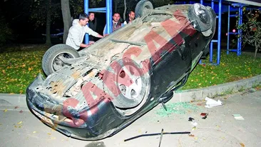 S-a rasturnat cu masina in mijlocul Bucurestiului
