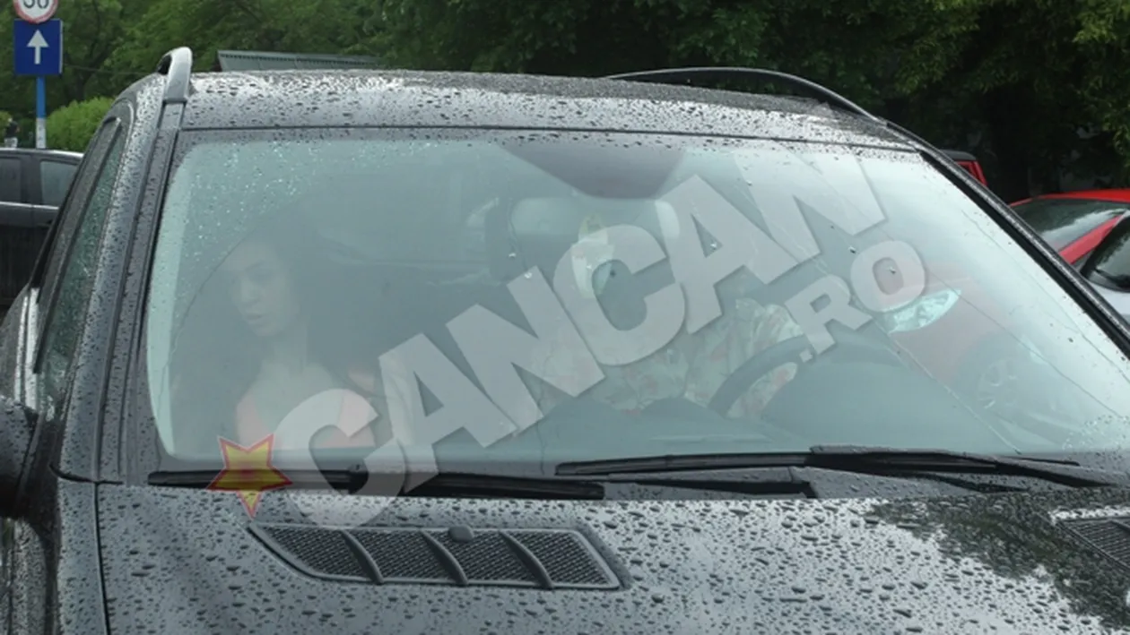 Moni si-a dus fetita la Circ! Irinuca a adormit in timpul spectacolului