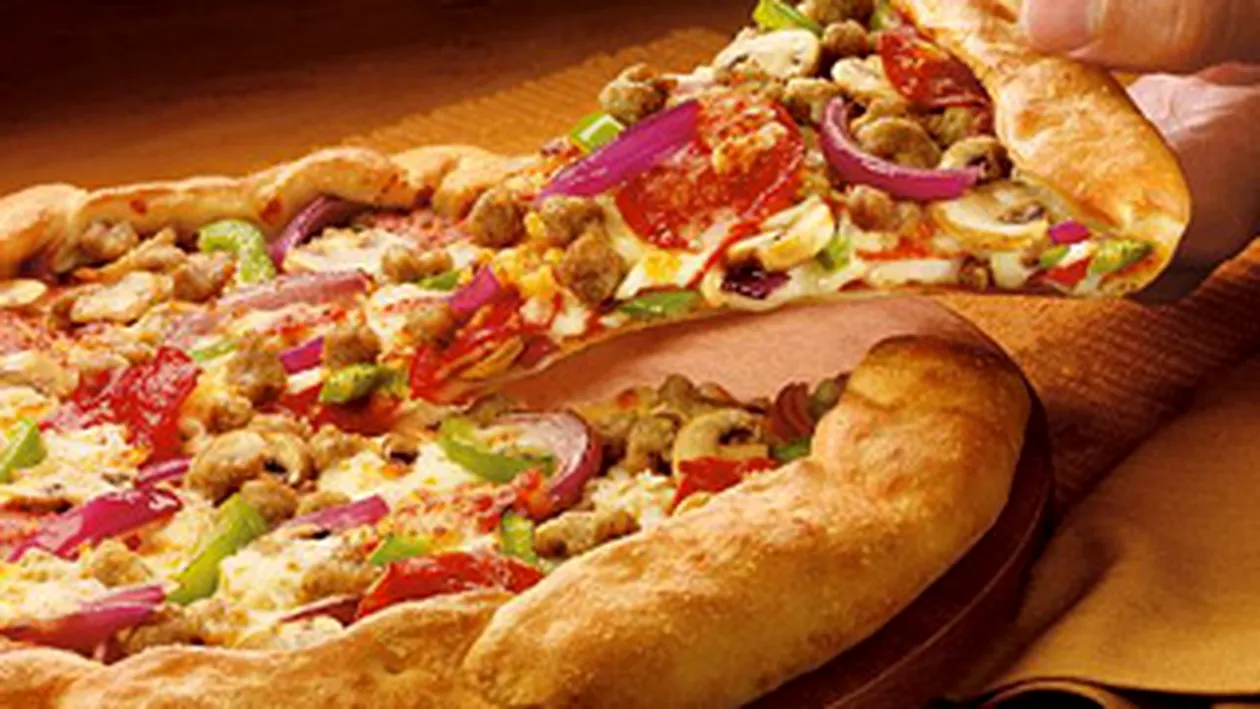 Pizza, shaorma sau apa minerala scapa de taxa pe fast food