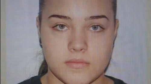 O adolescentă de 15 ani, din Botoșani, a fost dată dispărută! Polițiștii sunt în alertă