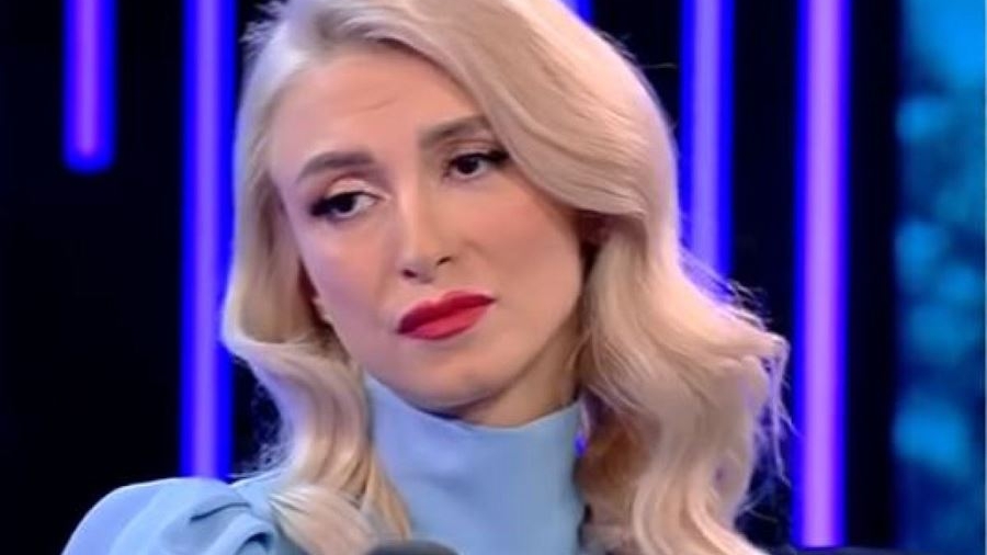 Andreea Bălan, mesaj emoționant pe Instagram, în plin scandal cu George Burcea. “Dragostea de mamă este infinită. Îmi doresc ca Ella și Clara să...”