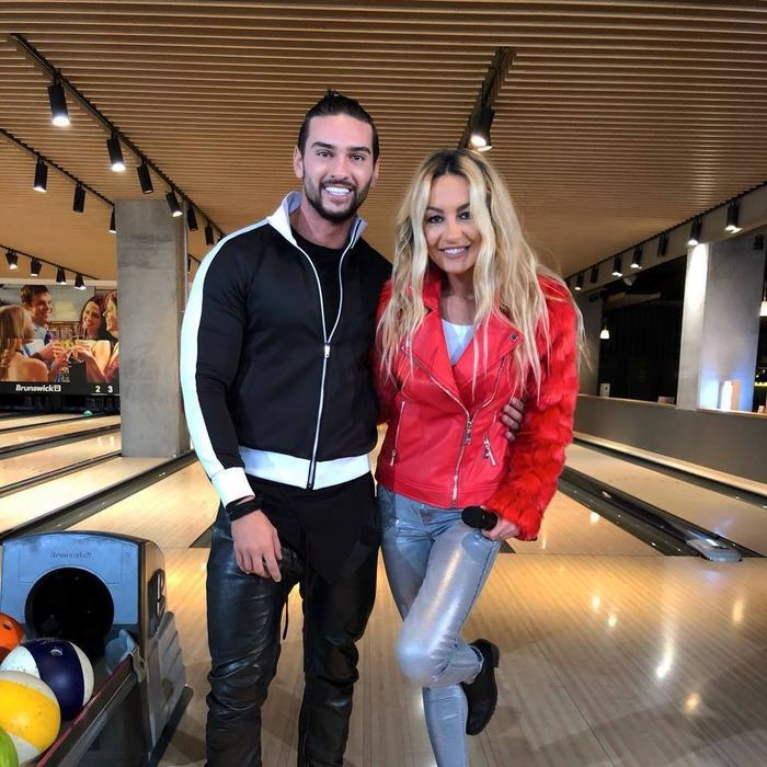 Flavia Mihăşan, implicată într-un accident în Capitală! Cum se simte acum asistenta TV