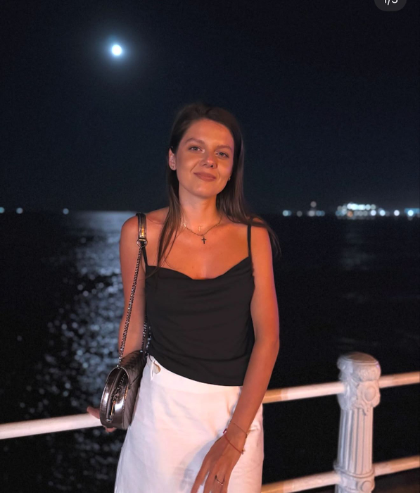 Cine este Maria Mihali, logodnica lui Alexandru Nazare? Detalii neștiute despre artista care i-a cucerit inima ministrului Finanțelor