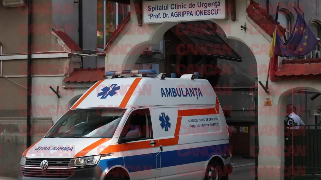 Ce se întâmplă acum în fața spitalului unde a murit Ion Iliescu EXCLUSIV