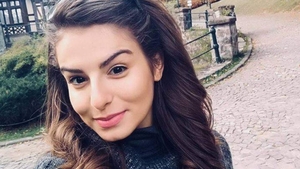 Noi detalii cazul tinerei din Vâlcea care și-a dat demisia și apoi s-a sinucis. O prietenă a povestit ce i-a spus Diana înainte de tragedie: Șeful a...