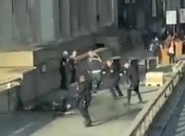 Atac în Londra! Sunt cel puțin cinci răniți