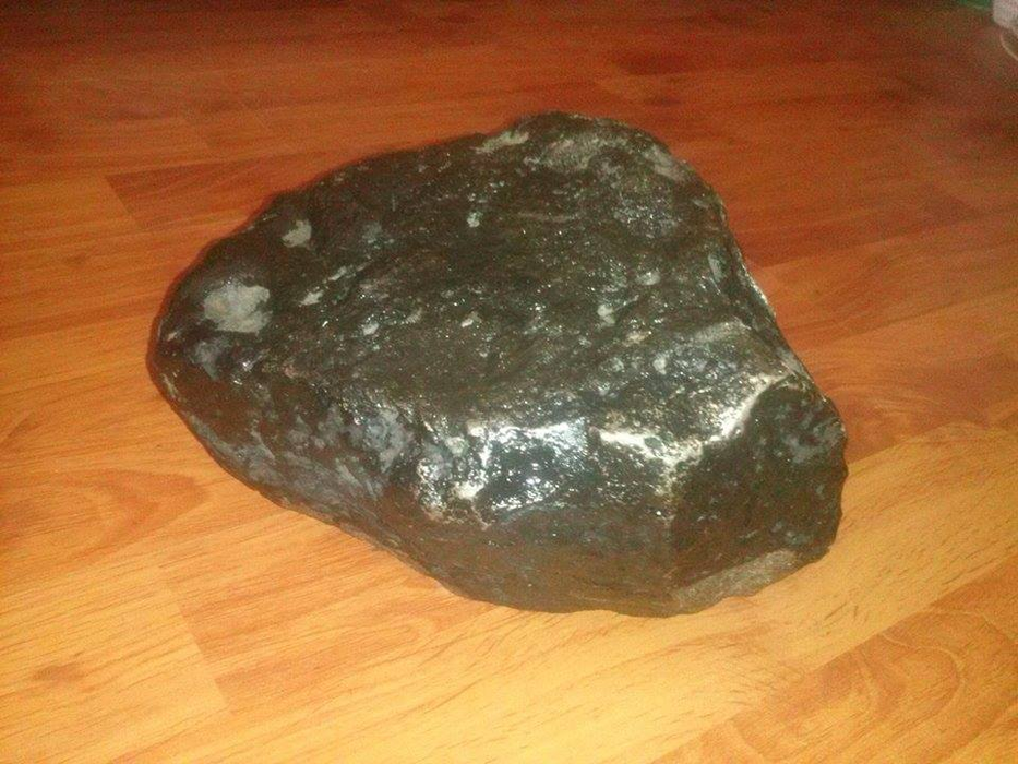 Gălăţeanul vrea să vândă roca pe bani grei