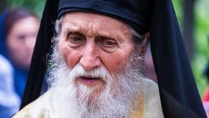 ÎPS Pimen va fi înmormântat vineri. La slujbă vor putea participa și credincioșii
