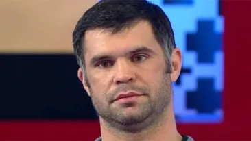 Daniel Ghiță, în doliu! “A murit, toată viața m-a educat cu credință!” Imagini sfâșietoare cu sportivul la cimitir