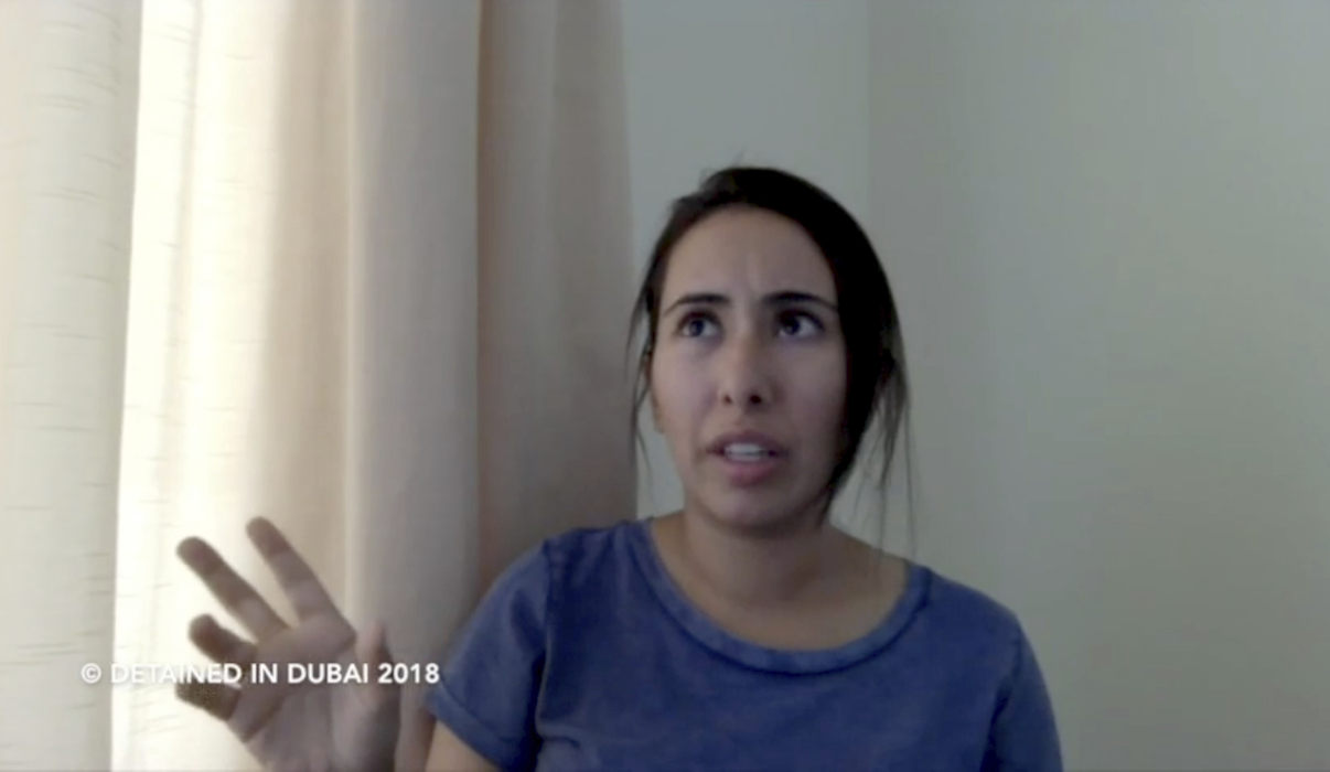 Latifa apare într-o înregistrare în care spune că a fost capturată