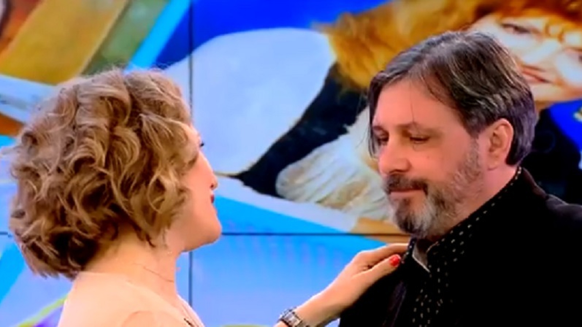 MIRELA VAIDA a izbucnit în plâns când l-a văzut pe CORNEL GALEŞ: "Te văd..."