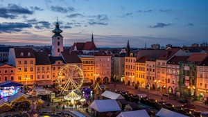 Cazare de 1.500 de lei pe noapte într-un celebru oraș din România, în luna decembrie 2025. Târgul de Crăciun a ridicat prețurile!