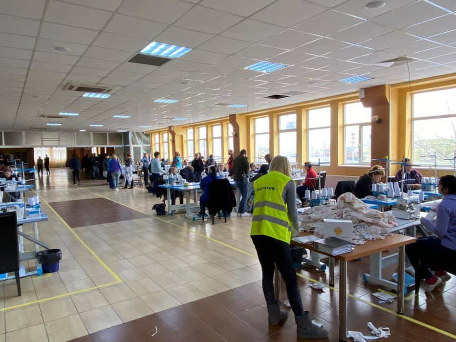 De la centuri de siguranță, fabrica din Rovinari a trecut pe producția "de pandemie"