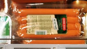 Ce conțin "crenvurștii" de post din Mega Image. Ce mâncăm, de fapt