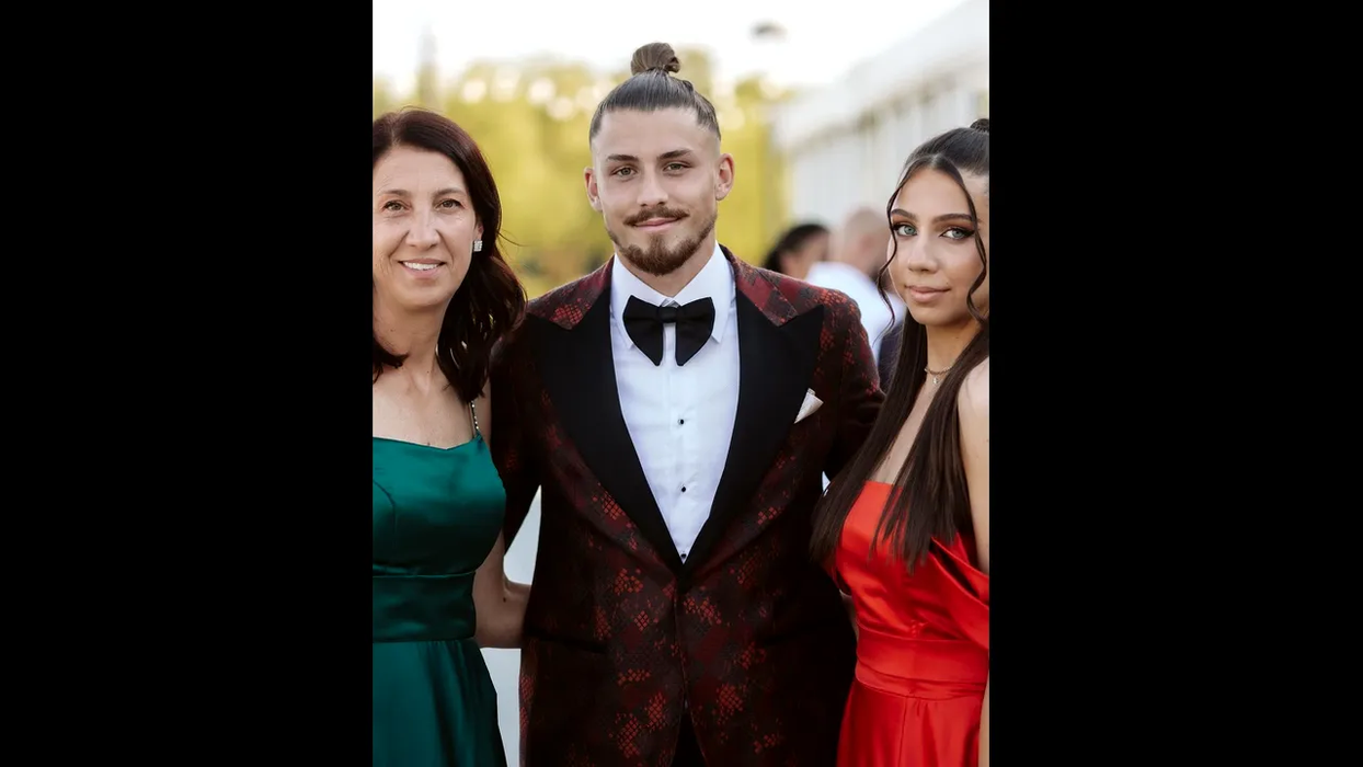 Cine este şi cu ce se ocupă Meira, sora lui Radu Drăguşin?