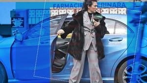 Doinița Oancea a coborât din Mercedes ca de pe podium! Detaliul care a atras imediat atenția