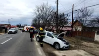 Accident violent în Argeș! Impactul a fost atât de puternic, încât mașinile au fost proiectate într-un șanț