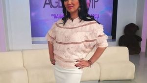 Un coleg i-a spus că e MILF! Adriana Bahmuţeanu a luat foc şi i-a dat un răspuns şi l-a pus la locul lui instant