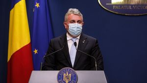 Lucian Bode, prima reacție după ce un polițist din Arad ar fi lovit o femeie pentru că nu purta mască