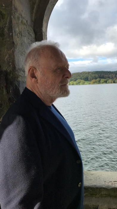 Anthony Hopkins n-a mai vorbit cu singura lui fiică de 20 de ani:”Dacă sunt bunic? Nu știu și nici nu mă interesează”