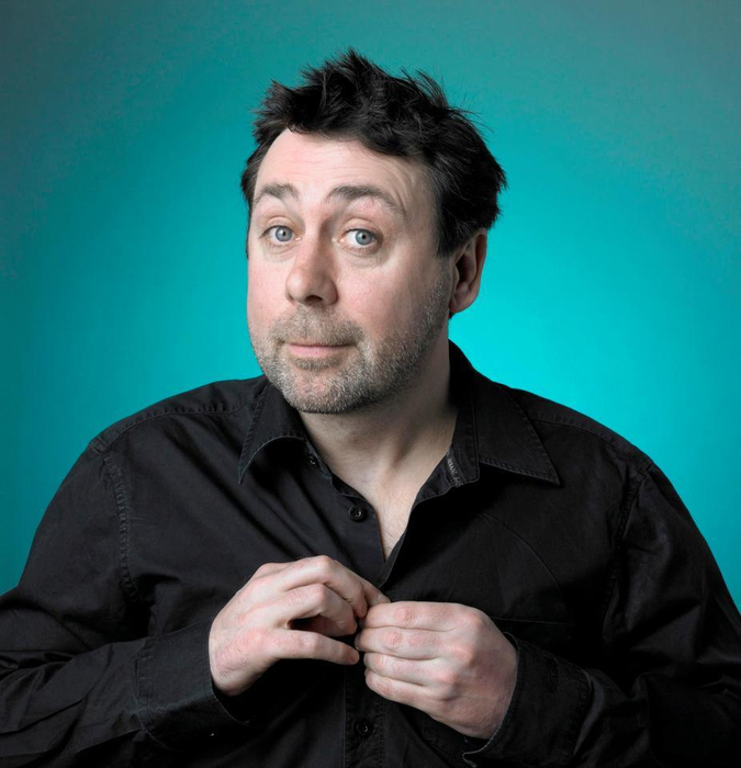 Sean Hughes a murit! Comedianul avea 51 de ani