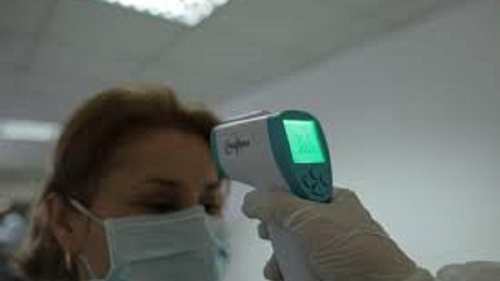 Declarațiile ȘOCANTE ale unei românce din Italia: ”M-au lăsat acolo suferind, fără oxigen, lângă o tânără care avea febră 40”