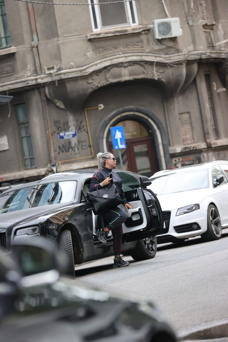 Loredana Chivu a "blocat" traficul din Capitală