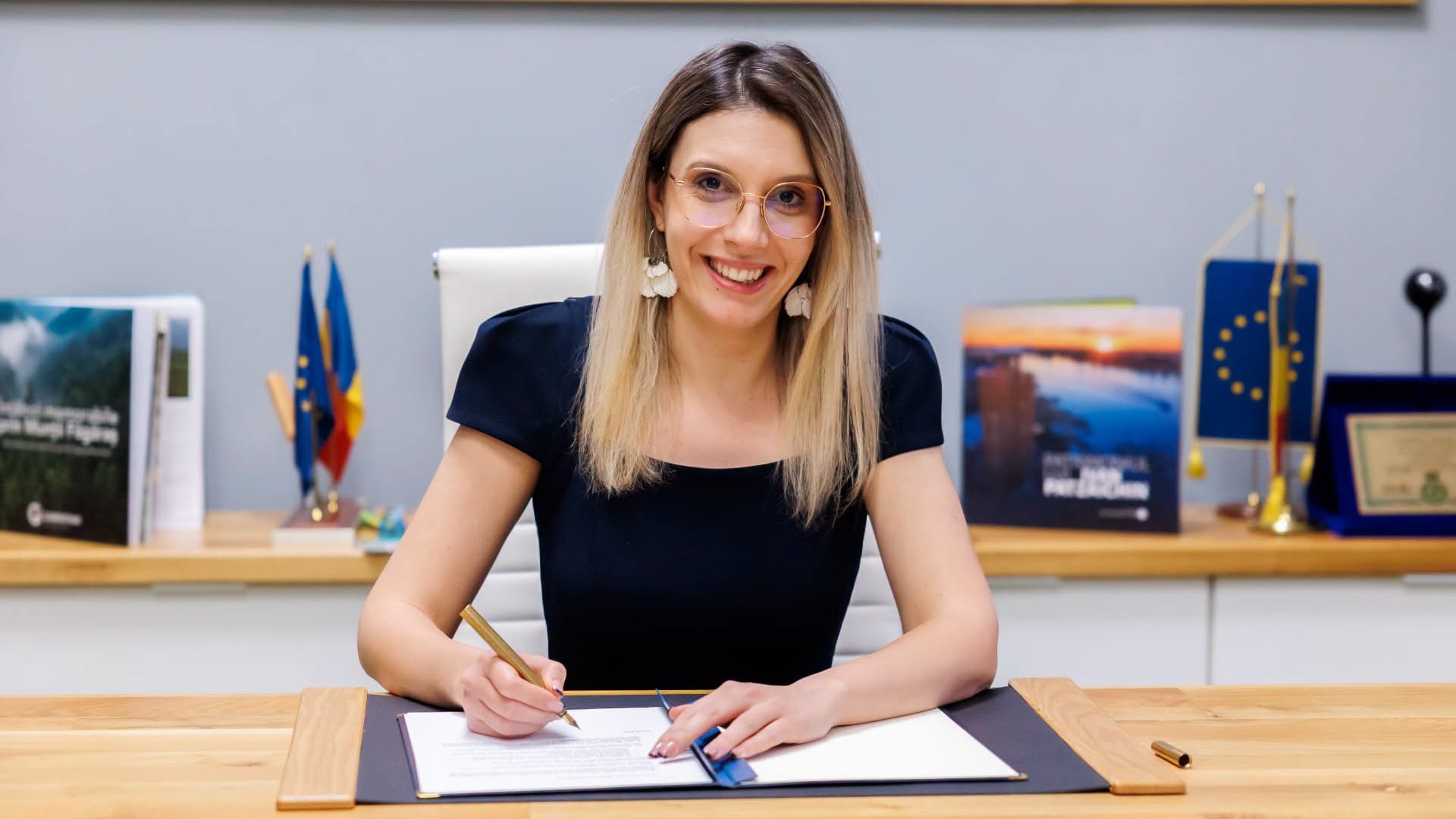 Ce a făcut Diana Buzoianu cu pisica devenită populară. Ce decizie a luat după ce s-a schimbat Guvernul